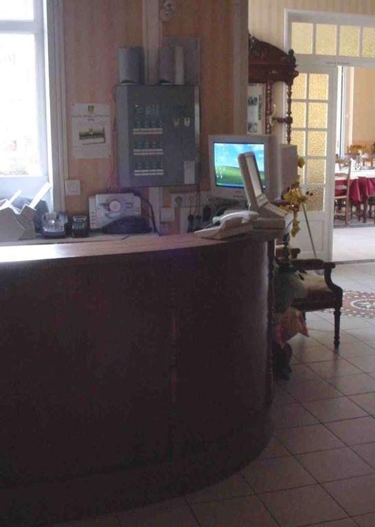 Le Clos Normand Troarn Bagian luar foto